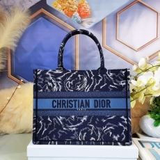 Christian Dior Shopping Bags